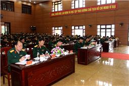 Thủ trưởng Bộ tư lệnh Quân khu dự sinh hoạt Ngày chính trị và văn hóa tinh thần tại Trung đoàn 246